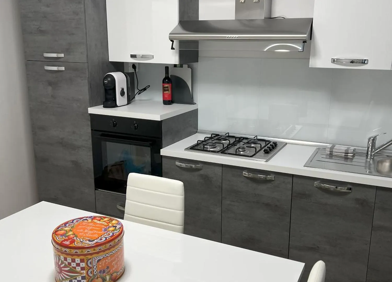 Casa Vacanze Le Tre Scimmiette Chic Paterno  Apartment Paterno (Sicily)