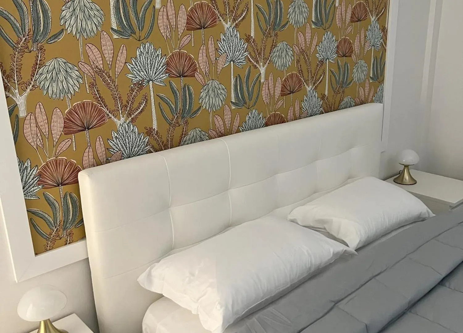 Apartment Casa Vacanze Le Tre Scimmiette Chic Paterno